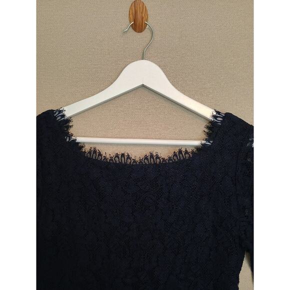 Diane Von Furstenberg Dress Womens Size 2 Navy Blue Zarita Lace Floral Sheath - Picture 4 of 15
